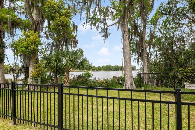 123 ELOISE OAKS DRIVE, Winter Haven, FL 33884