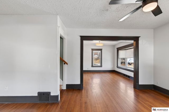 4282 Wirt Street, Omaha, NE 68111