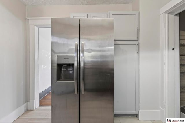 4282 Wirt Street, Omaha, NE 68111