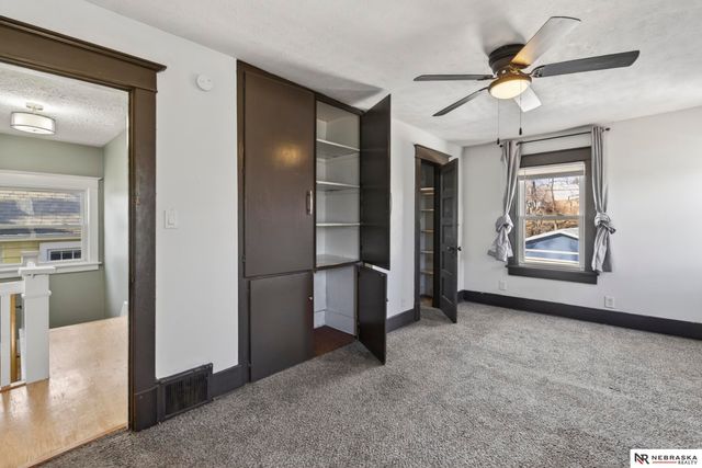 4282 Wirt Street, Omaha, NE 68111