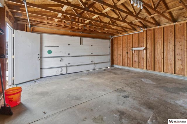 4282 Wirt Street, Omaha, NE 68111