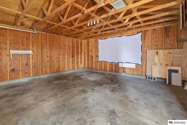 4282 Wirt Street, Omaha, NE 68111