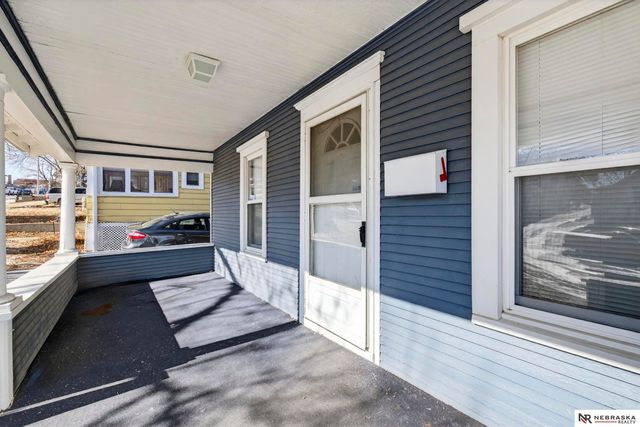 4282 Wirt Street, Omaha, NE 68111