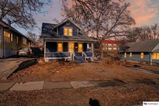 4282 Wirt Street, Omaha, NE 68111