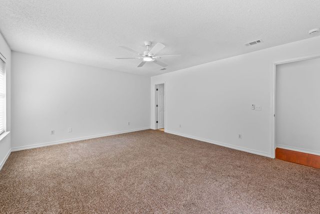 7252 Antoinette Circle, Navarre, FL 32566