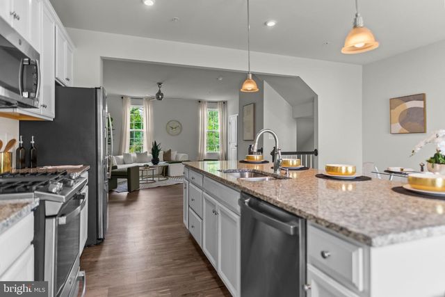 44 CEDAR HILL BLVD, Brooklyn, MD 21225