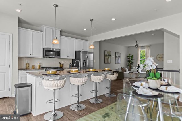 44 CEDAR HILL BLVD, Brooklyn, MD 21225