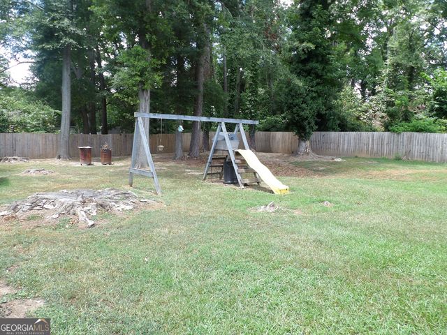 233 Leafwood Lane, Riverdale, GA 30274