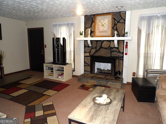 233 Leafwood Lane, Riverdale, GA 30274