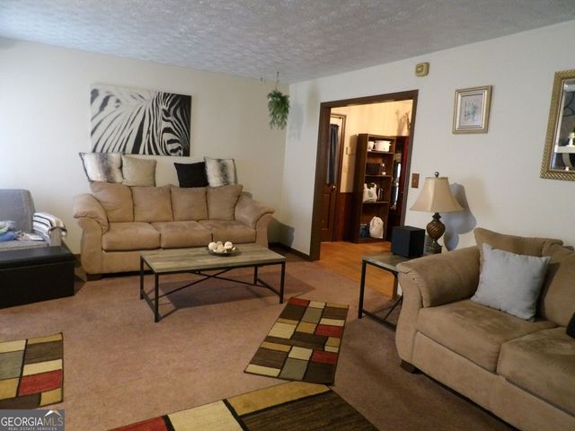 233 Leafwood Lane, Riverdale, GA 30274