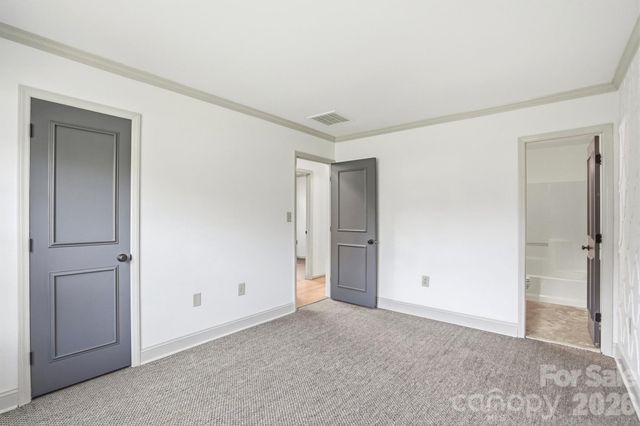 728 Clayfield Court, Charlotte, NC 28209