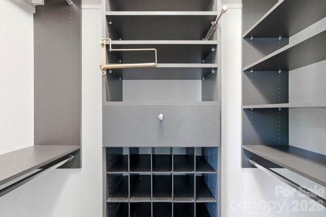 728 Clayfield Court, Charlotte, NC 28209