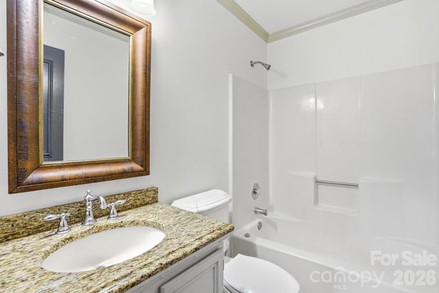 728 Clayfield Court, Charlotte, NC 28209