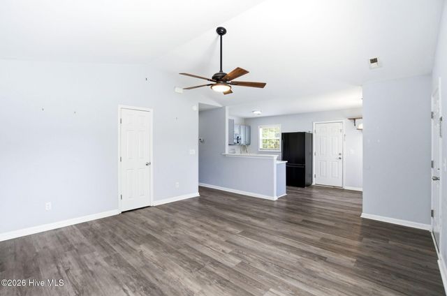 311 Snow Bell Court, Richlands, NC 28574