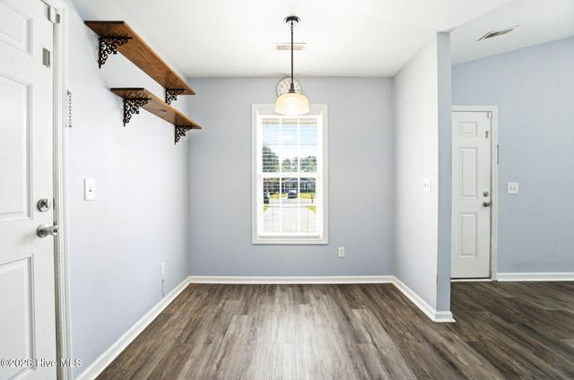 311 Snow Bell Court, Richlands, NC 28574