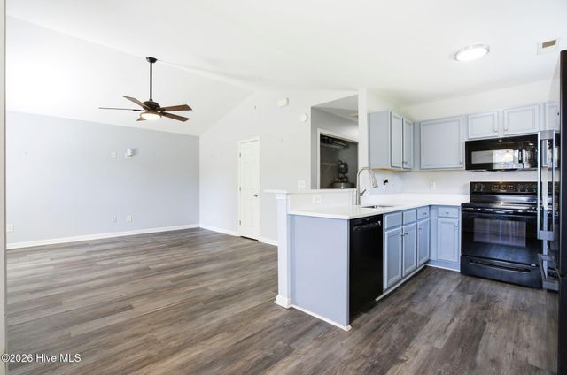 311 Snow Bell Court, Richlands, NC 28574