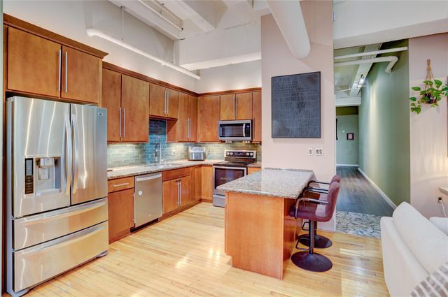 705 Main Street 419, Houston, TX 77002