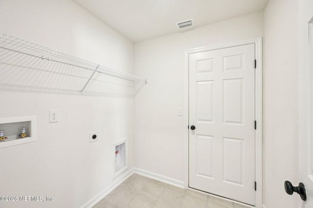 750 PANTHER LAKE, Jacksonville, FL 32221