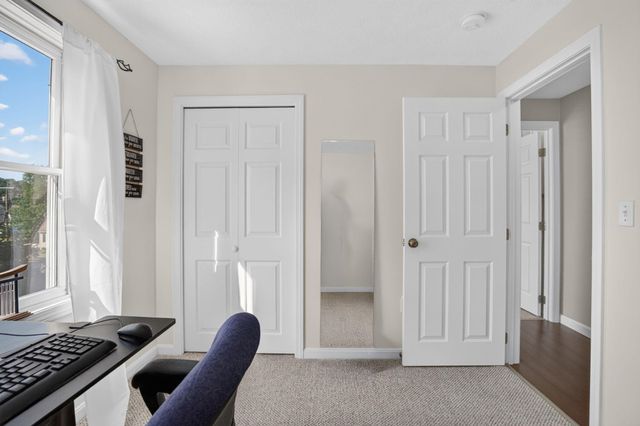 18 Cobble Hill Road, Nashua, NH 03062