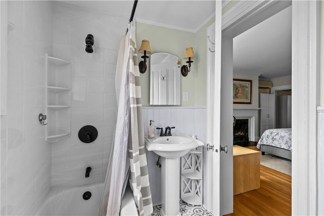 36 Kay Street 5, Newport, RI 02840