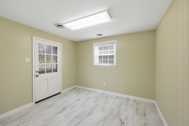 1147 Athenia Drive, Lexington, KY 40504
