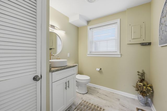 1147 Athenia Drive, Lexington, KY 40504