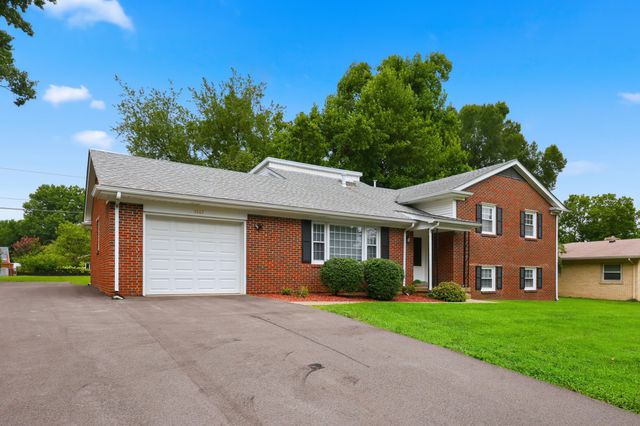 1147 Athenia Drive, Lexington, KY 40504