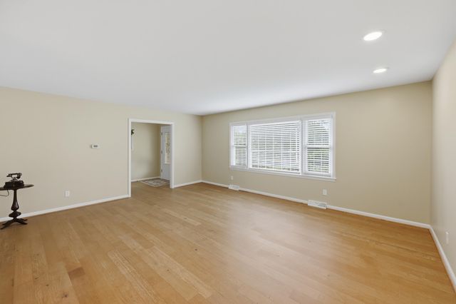 1147 Athenia Drive, Lexington, KY 40504