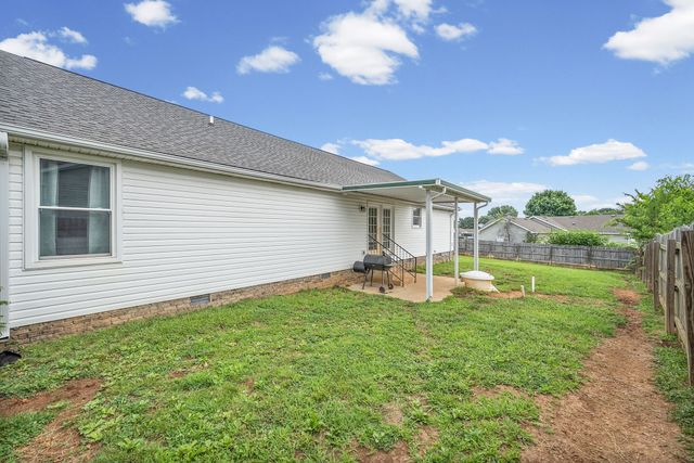 1788 Cherry Point Ct, Clarksville, TN 37042