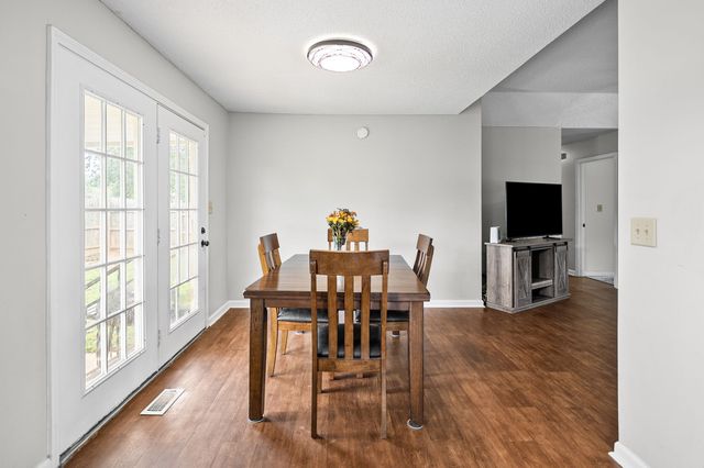1788 Cherry Point Ct, Clarksville, TN 37042