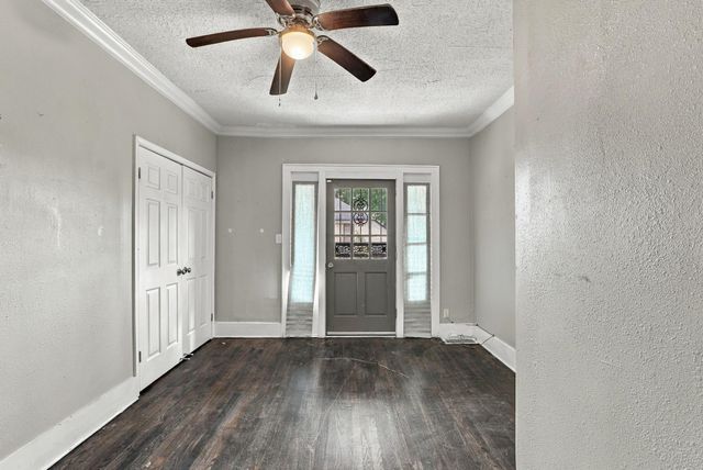 867 MAPLE DR, Memphis, TN 38108