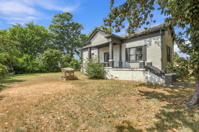 867 MAPLE DR, Memphis, TN 38108