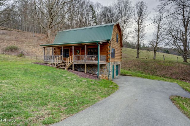522 Deer Haven Road, Unicoi, TN 37692