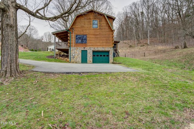 522 Deer Haven Road, Unicoi, TN 37692