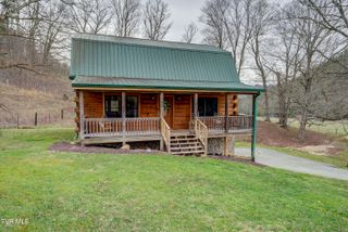 522 Deer Haven Road, Unicoi, TN 37692