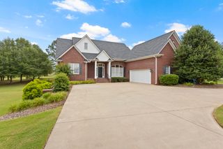 139 N Woodfin Ridge Drive, Inman, SC 29349