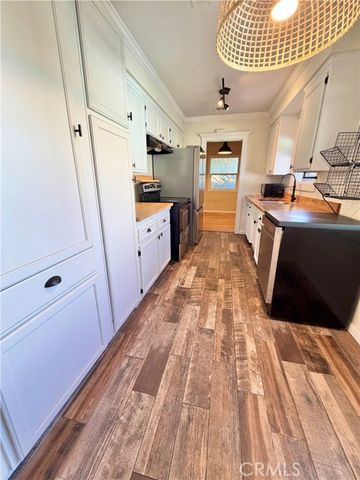 9713 Nadine Street, Temple City, CA 91780