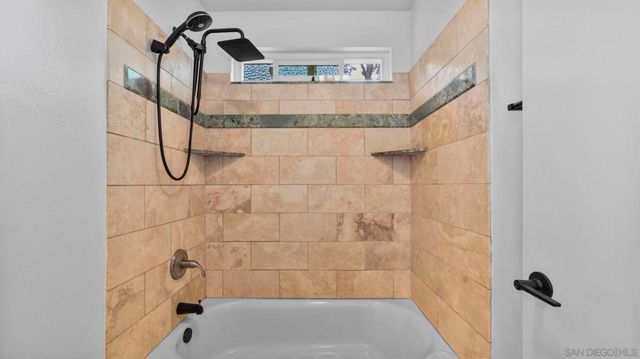 3533 Cedarbridge Way, Carlsbad, CA 92010