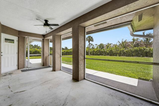12628 N 70th Pl Place N, The Acreage, FL 33412