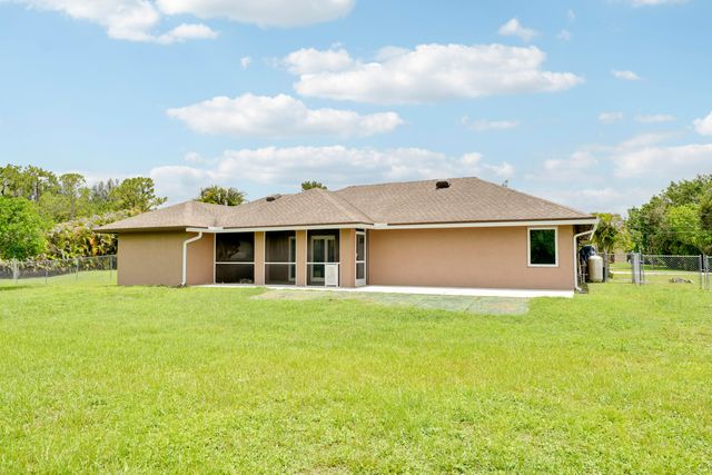 12628 N 70th Pl Place N, The Acreage, FL 33412