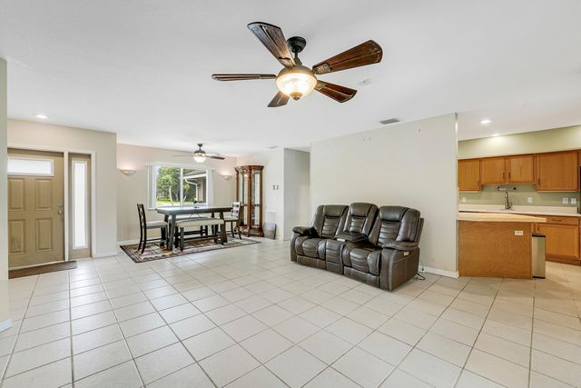 12628 N 70th Pl Place N, The Acreage, FL 33412