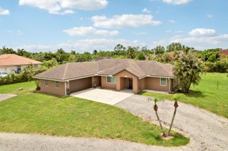 12628 N 70th Pl Place N, The Acreage, FL 33412
