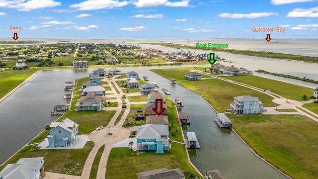 2001 Laguna Harbor Cove Blvd, Port Bolivar, TX 77650