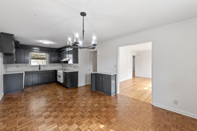 1015 Dickens St, Greenbrier, TN 37073