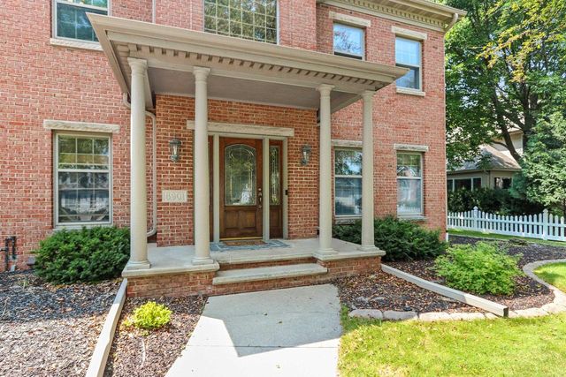 3901 N MILLWOOD DRIVE, Appleton, WI 54913