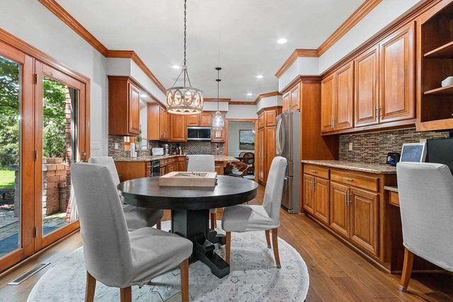 3901 N MILLWOOD DRIVE, Appleton, WI 54913