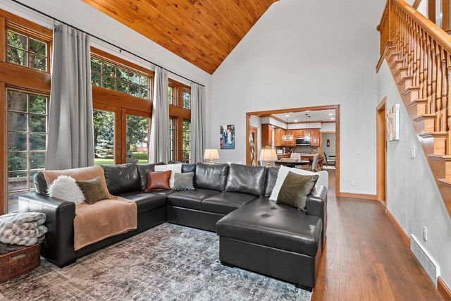 3901 N MILLWOOD DRIVE, Appleton, WI 54913