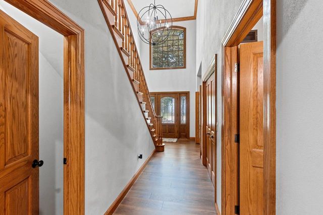 3901 N MILLWOOD DRIVE, Appleton, WI 54913