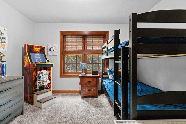 3901 N MILLWOOD DRIVE, Appleton, WI 54913