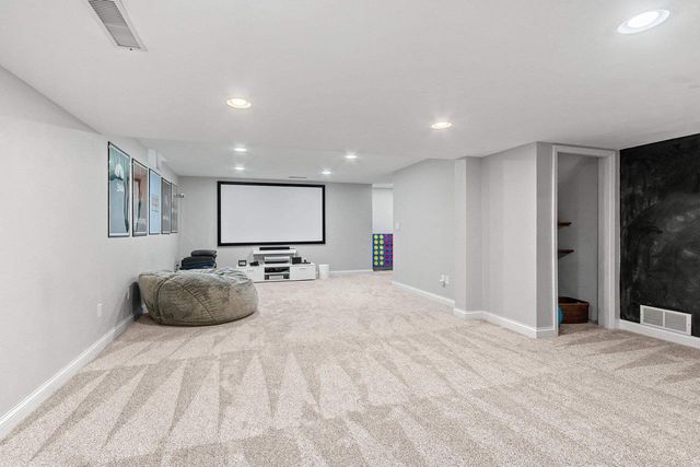 3901 N MILLWOOD DRIVE, Appleton, WI 54913